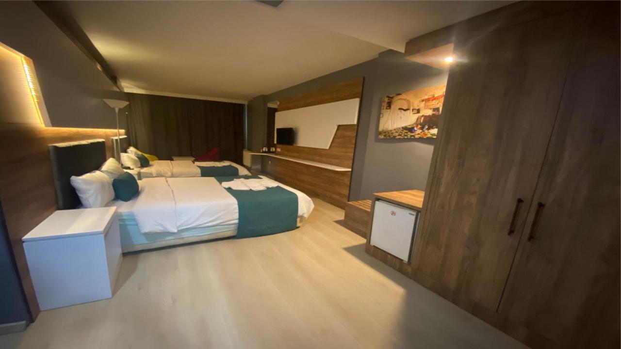 Hotel Bozoogullari บาทมาน ภายนอก รูปภาพ