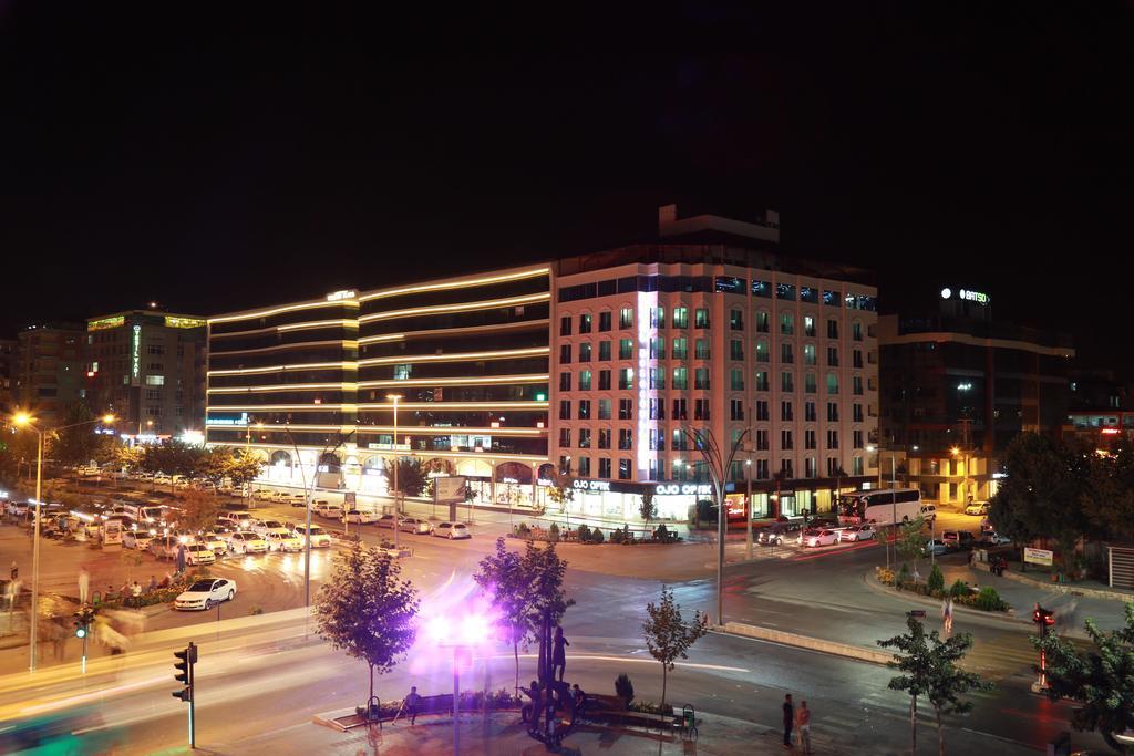 Hotel Bozoogullari บาทมาน ภายนอก รูปภาพ